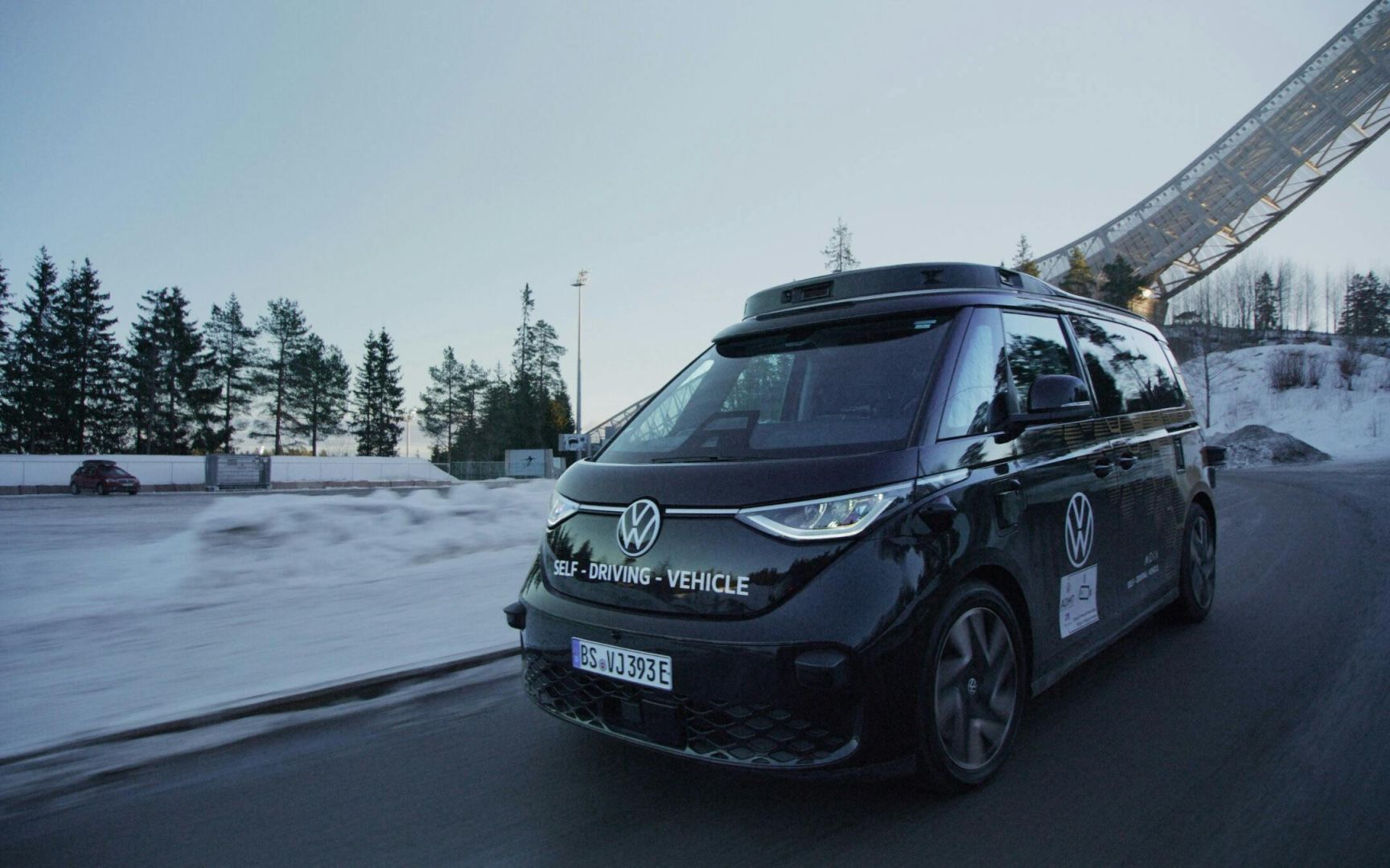 VW und Uber starten Robotaxi-Offensive – ID.Buzz soll ab 2026 autonom durch Los Angeles fahren