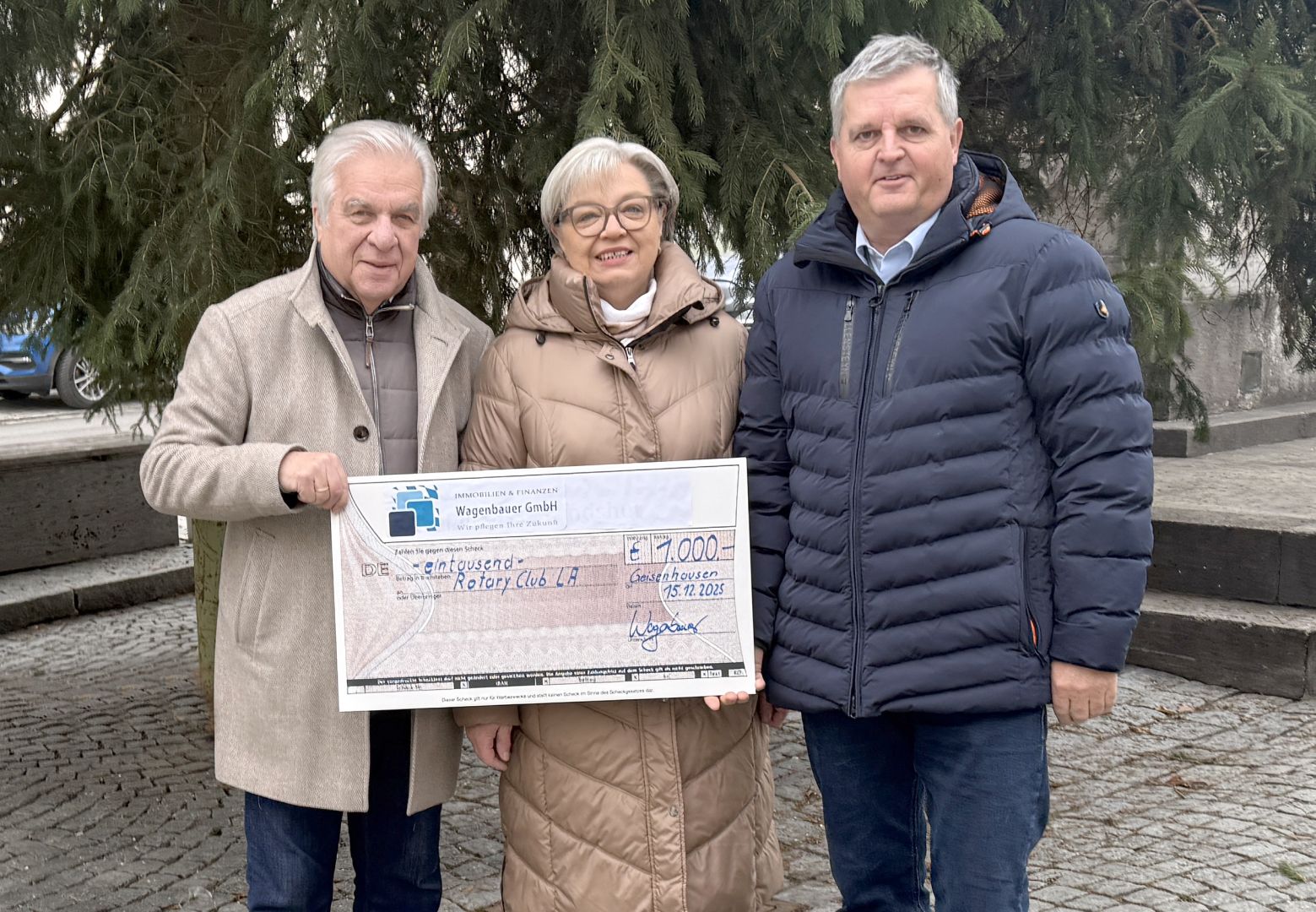 Wagenbauer GmbH unterstützt Rotary Club Landshut mit 1.000-Euro-Spende