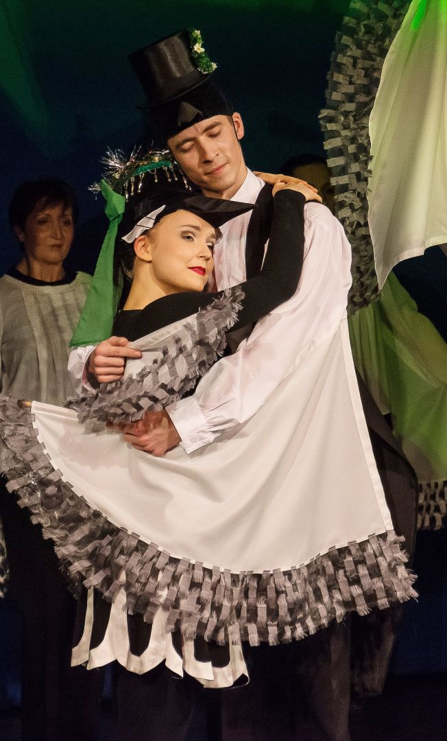 Wenn die Vögel Hochzeit feiern: Warum die Vogelhochzeit bis heute fasziniert