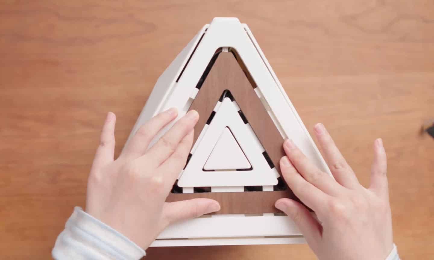 3 Konsolen, nur ein Gehäuse: Modderin vereint PS5, Xbox Series X und Switch 2