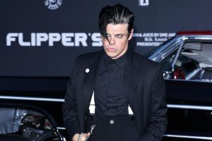 Yungblud verrät Details zu 'Idols: Part Two' und einem weiteren Geheim-Projekt.