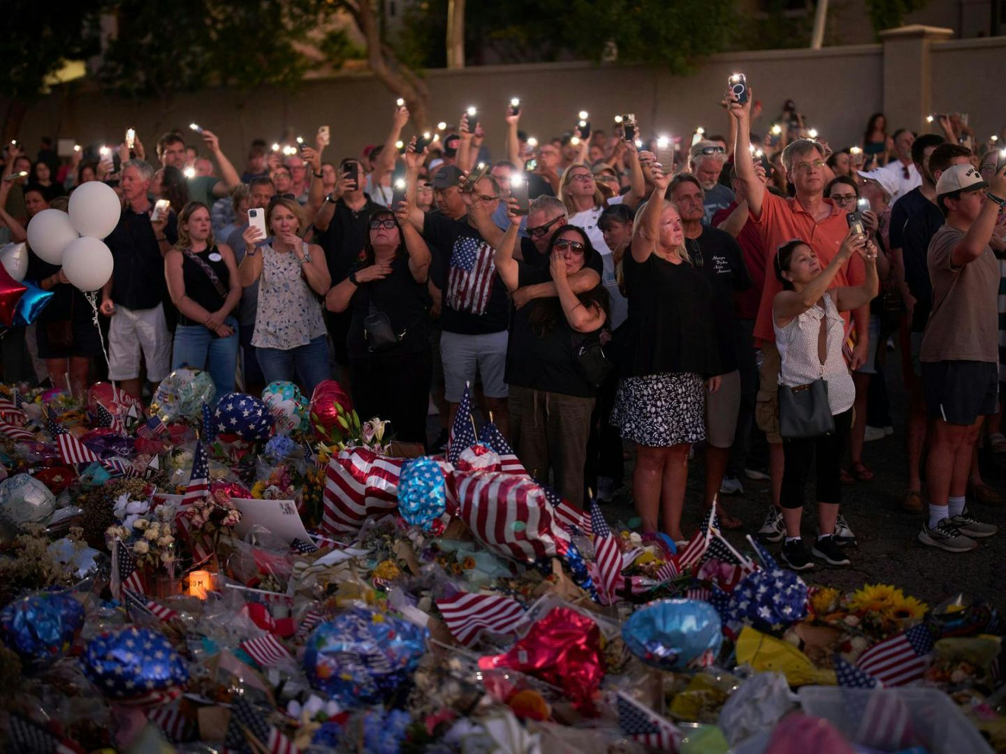 Zehntausende gedenken Charlie Kirk – Jubel für Trump bei Trauerfeier