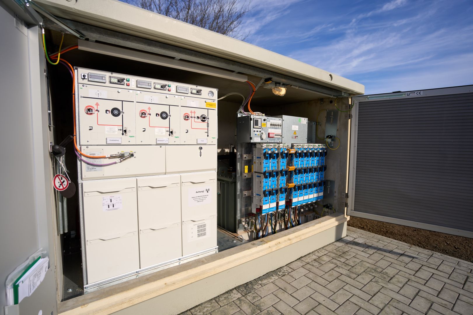 450connect erweitert Whitelist für LTE450 Router und Smart Grid Geräte