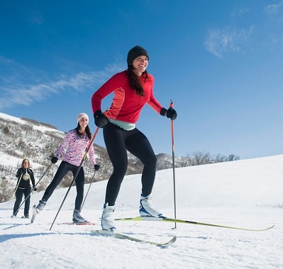 Ob drauen oder drinnen: Sport-Tipps fr den Winter