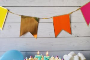 75 Jahre schöner backen