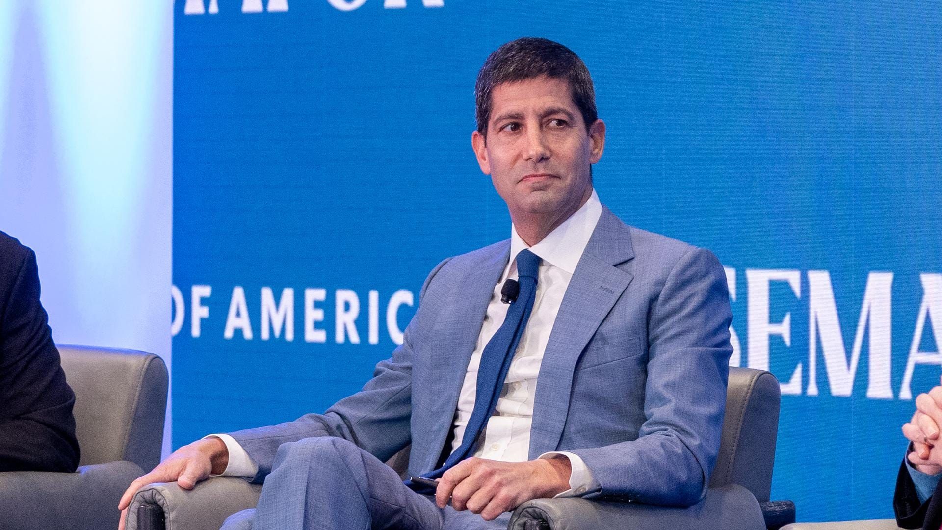 Börsentag: Der Weg ist frei für Kevin Warsh – Powell-Untersuchung beendet