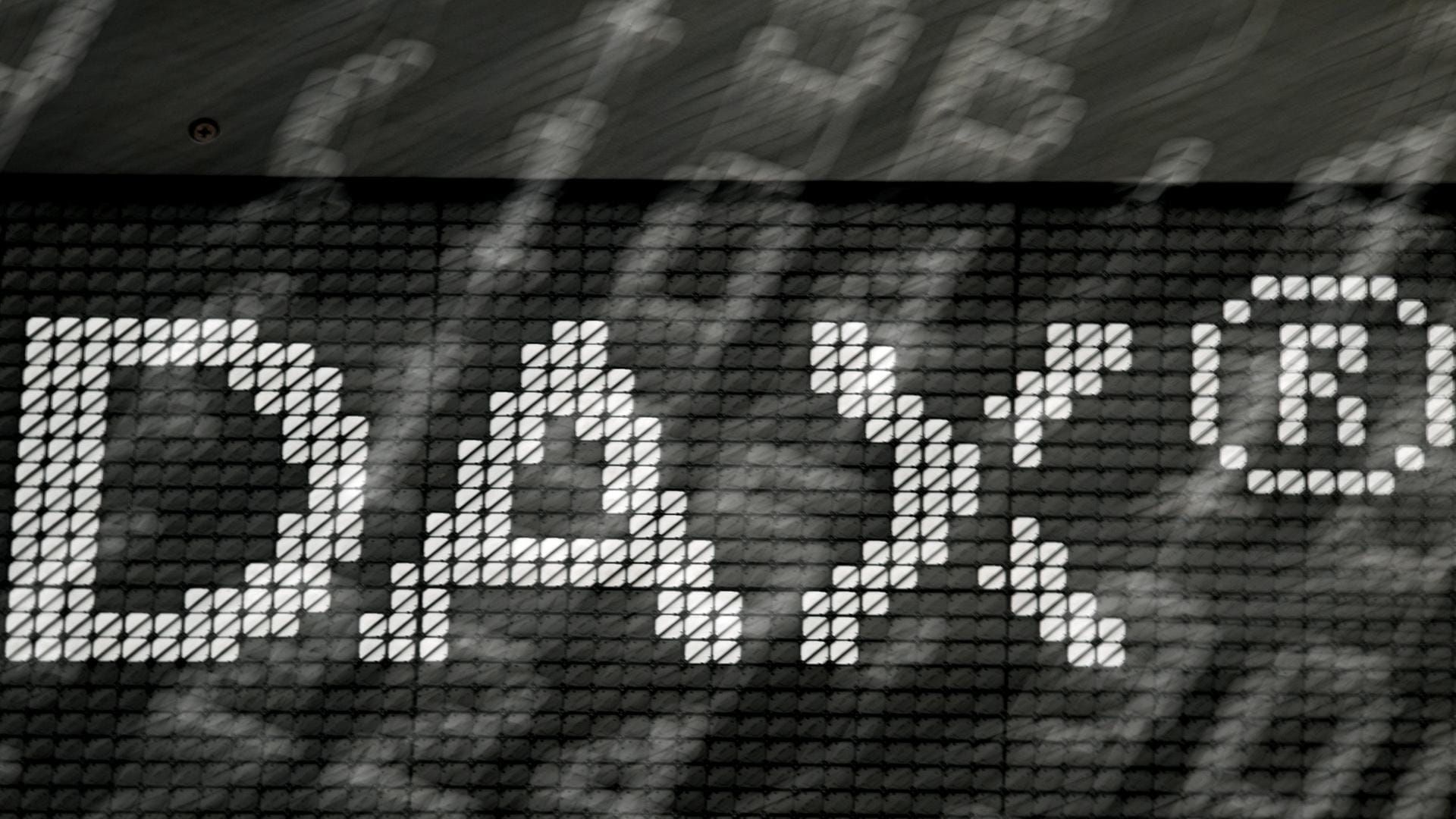 DAX startet Juni im Wartemodus: Warum Konjunkturdaten und Iran-Konflikt die Börse lahmlegen