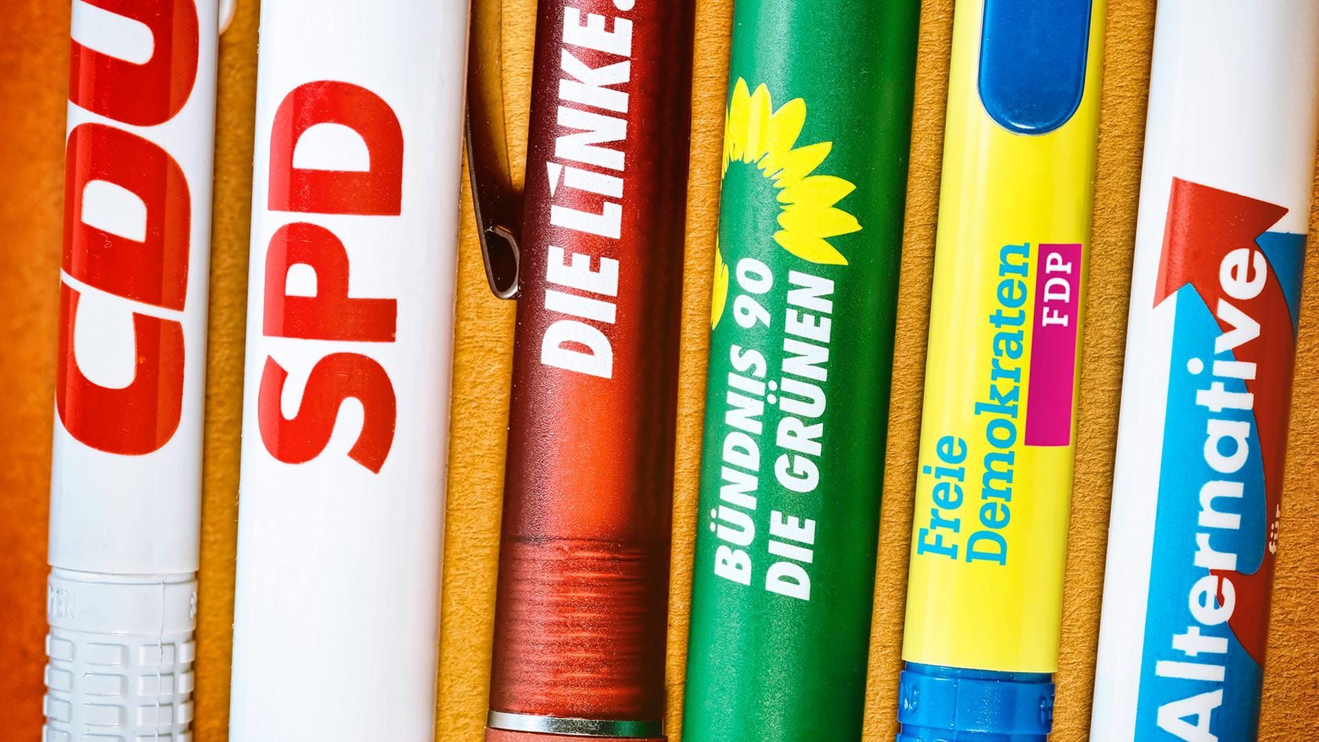 Das Berliner Wahl-Beben: Die Kernschmelze der Volksparteien treibt Deutschland an den Abgrund
