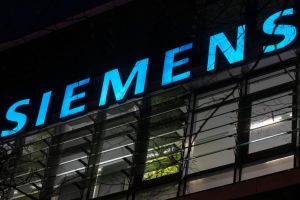 Das radikale Siemens-Beben: Geheim-Plan wirbelt Zehntausende Arbeitsplätze komplett durcheinander