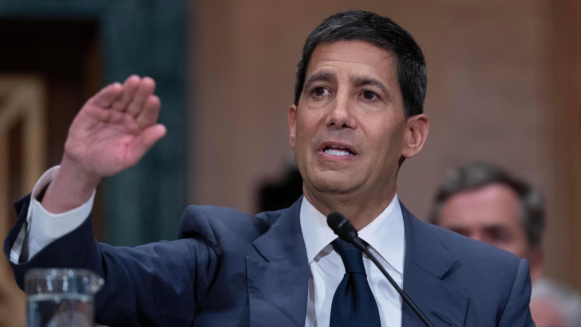 Kevin Warsh wird Fed-Chef – erste Vereidigung im Weißen Haus seit 40 Jahren
