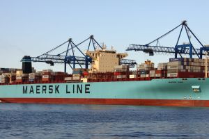 Logistik-Beben im Nahen Osten: Maersk kappt Routen – Droht der finale Versorgungs-Kollaps?