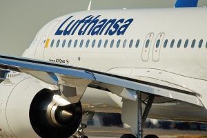 Lufthansa-Horror in München: Der Gefängnis-Jet vom Rollfeld