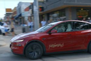 Musk zündet die Robotaxi-Bombe – doch dieser Rivale vernichtet Tesla längst