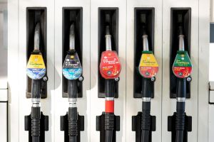 Preis-Schock an der Zapfsäule: Warum die 12-Uhr-Regel zum totalen Fiasko gerät