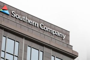 Southern Company und Weyerhaeuser im Fokus