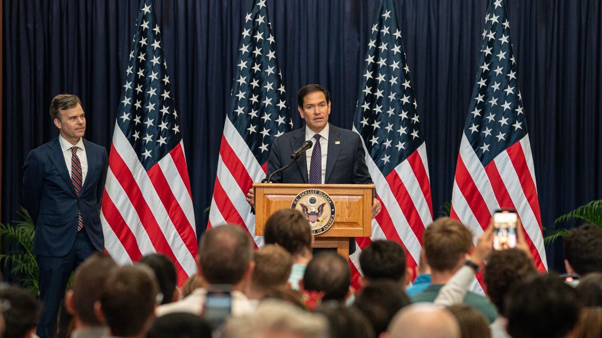 Trump lässt Friedensgespräche platzen – Pakistan-Reise per Tweet abgesagt