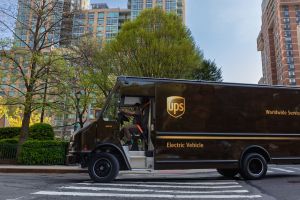 UPS-Paradox: Tomé verkündet Turnaround doch die Aktie stürzt ab