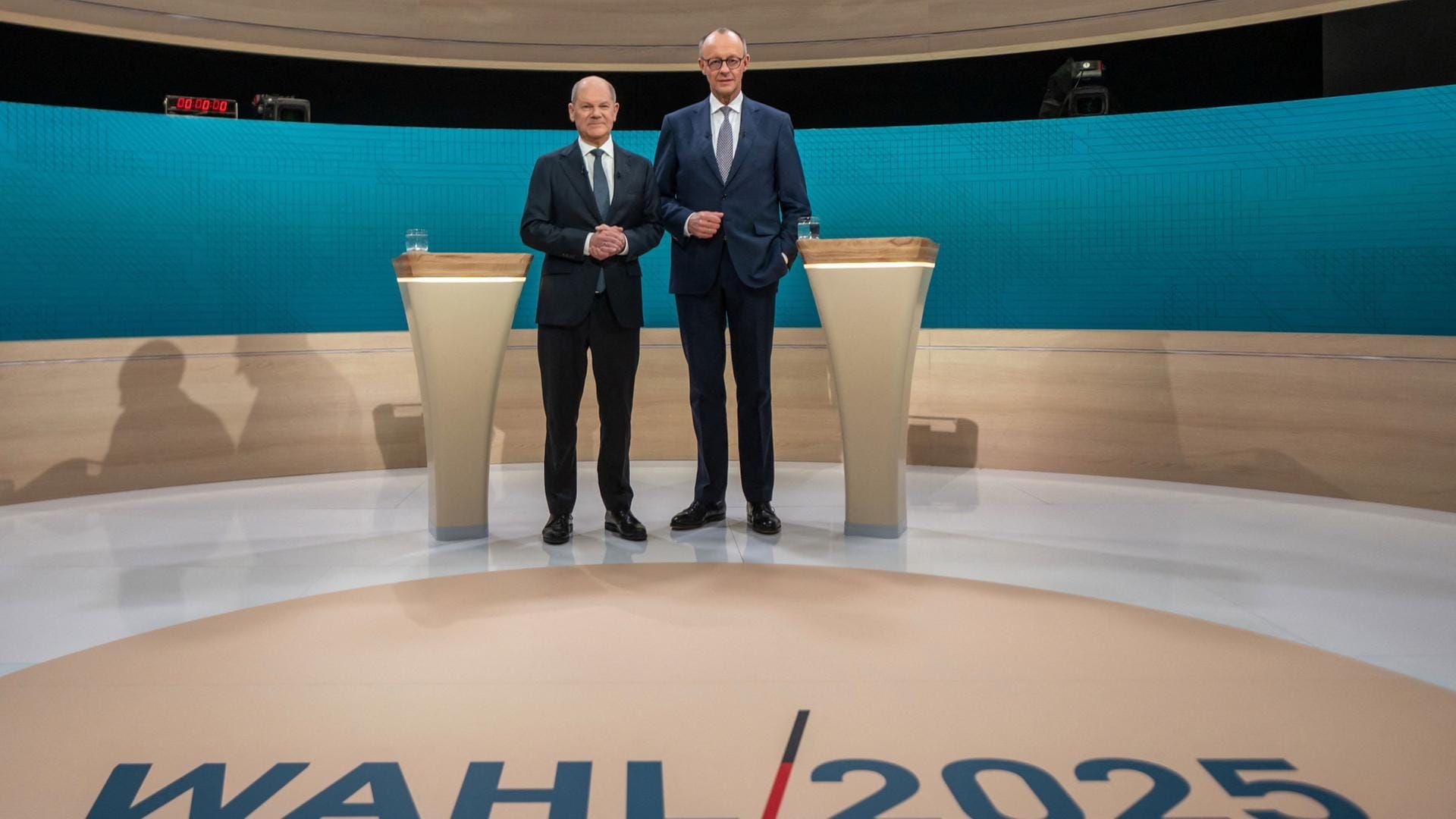 Umfrage-Beben in Berlin: Friedrich Merz stürzt ab – Sehnsucht nach Scholz und Lindner wächst