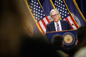 Zins-Schock in Washington: Powell opfert den Aufschwung dem Kriegs-Chaos