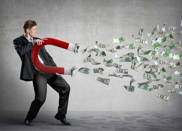 Auxmoney ist fhrender Online-Marktplatz fr Kredite