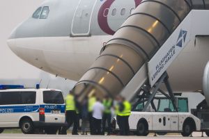 Abschiebeflug nach Afghanistan