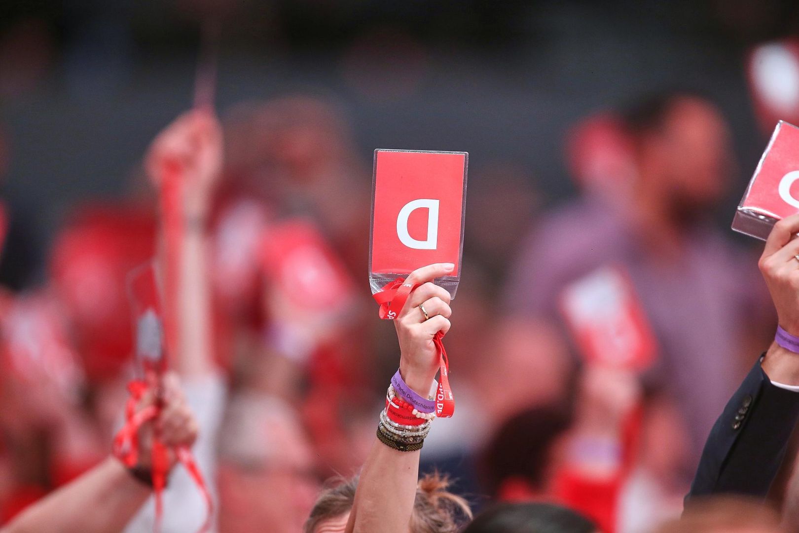 Abstimmung auf SPD-Parteitag (Archiv)