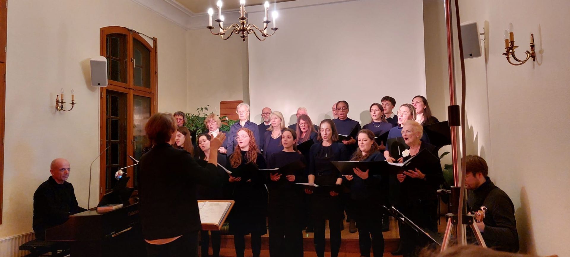 Adventgemeinde Neumünster beteiligte sich mit Musik und Bilderpräsentation an Nacht der Kirchen