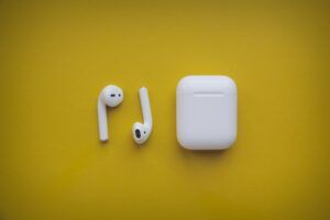 AirPods Pro 4: Integrierte Kameras und neue Gestensteuerung?