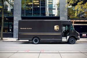 Amazon kürzt, UPS streicht – 20.000 Jobs weg
