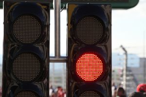 Ampel an einer Formel-1-Boxengasse (Archiv)