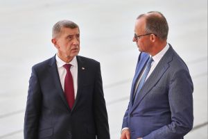 Andrej Babis und Friedrich Merz am 10.03.2026