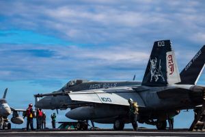 Angriff auf den Iran - USS Gerald R. Ford