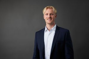 ASSA ABLOY präsentiert intelligente Zutrittslösungen auf der The smarter E Europe 2026