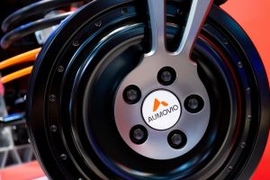 Aumovio überrascht Anleger – trotz Umsatzrückgang steigt die Aktie