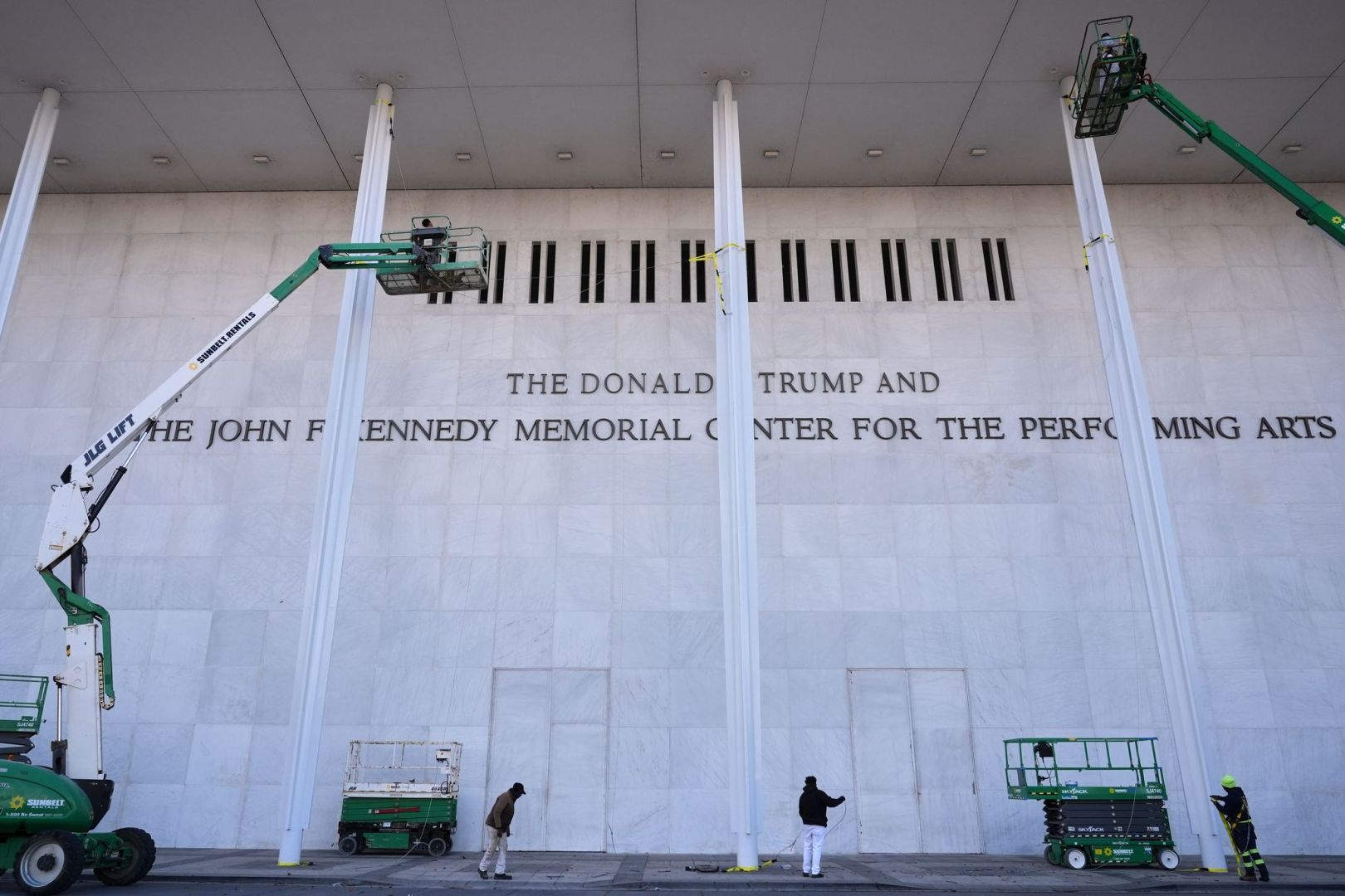 Aus Kennedy Center wird Trump Kennedy Center