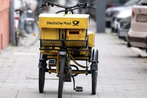 Ausweis per Post: Neue Zustelloption spart Behördengang – für 15 Euro Aufpreis
