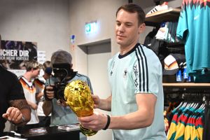 Autogrammstunde Manuel Neuer