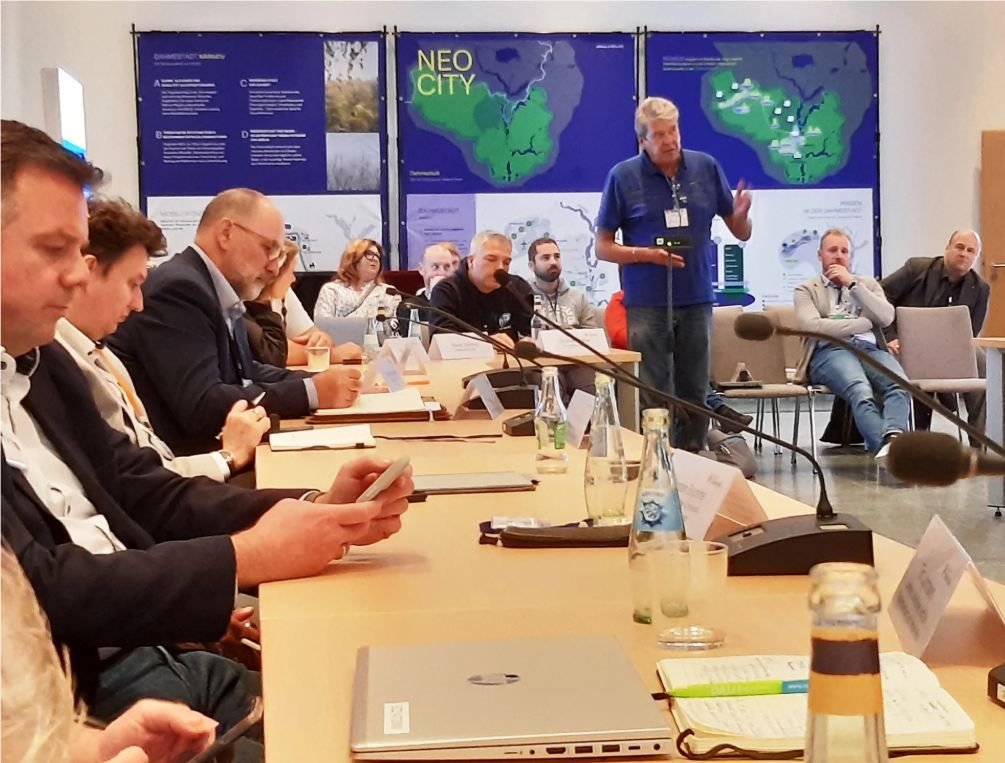 Autonomes Rail Rapid Transit-System in Schönefeld vorgestellt