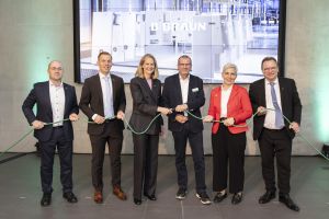 B. Braun eröffnet erweiterte Produktion für Dialysemaschinen und Infusionspumpen