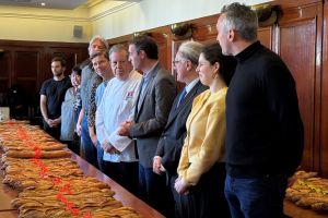 Baguette-Wettstreit in Paris - Sieger backt für den Élysée