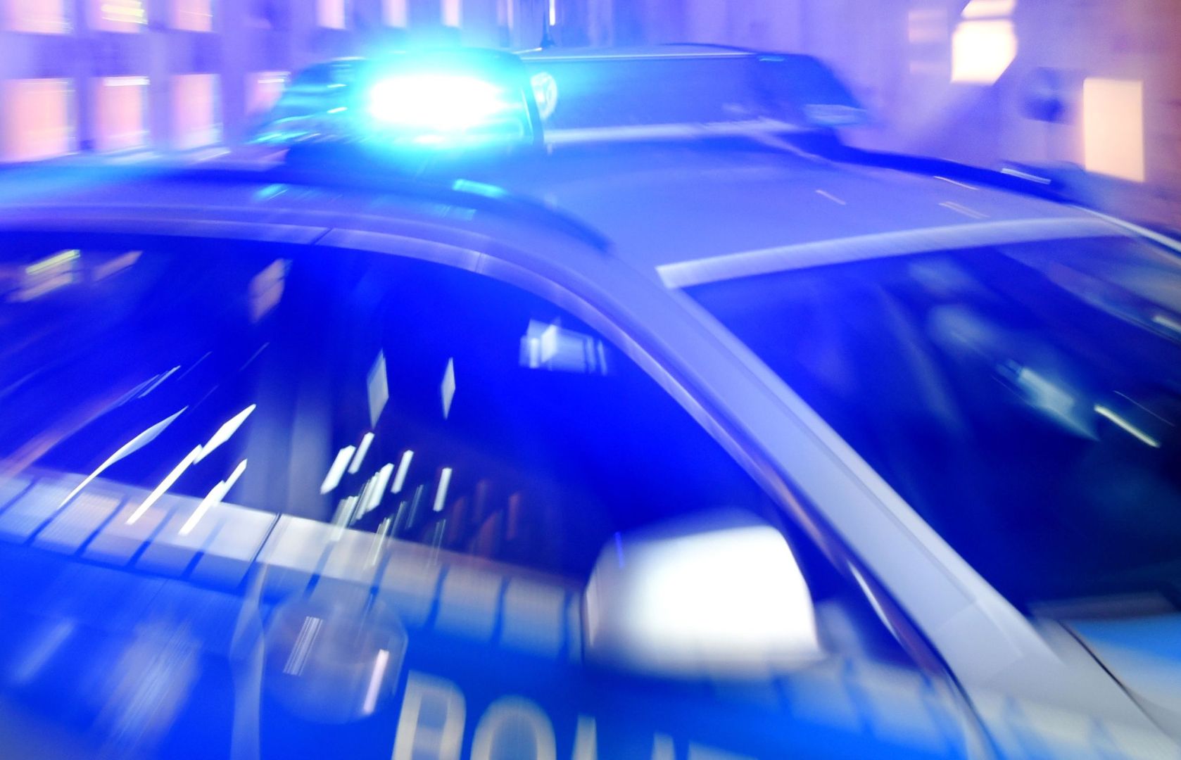 Balkon durch Böller in Brand gesetzt