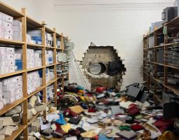 Bankeinbruch – Tresorraum mit Bohrer aufgebrochen