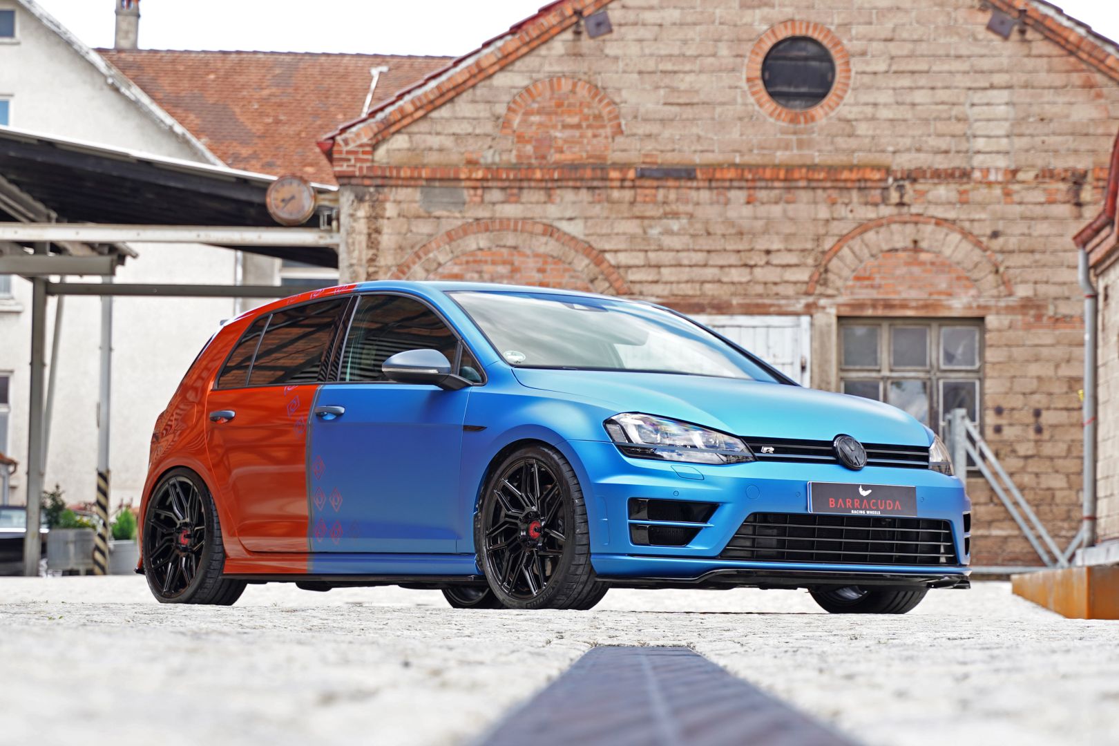 Barracuda meets MB Customs: Dragoon-Felgen und mehr am Hot Hatch Golf R