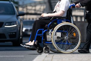 Barriere für Menschen mit Behinderung
