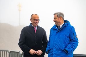 Bayerisches Kabinett tagt mit Bundeskanzler Merz