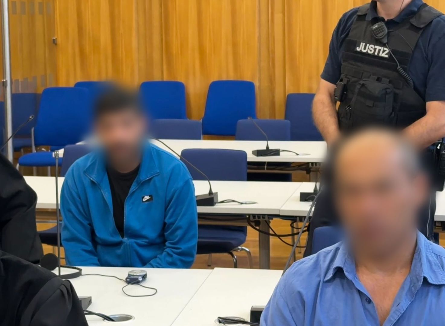 Beginn des Totschlagsprozesses gegen zwei Lastwagenfahrer