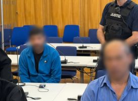 Beginn des Totschlagsprozesses gegen zwei Lastwagenfahrer