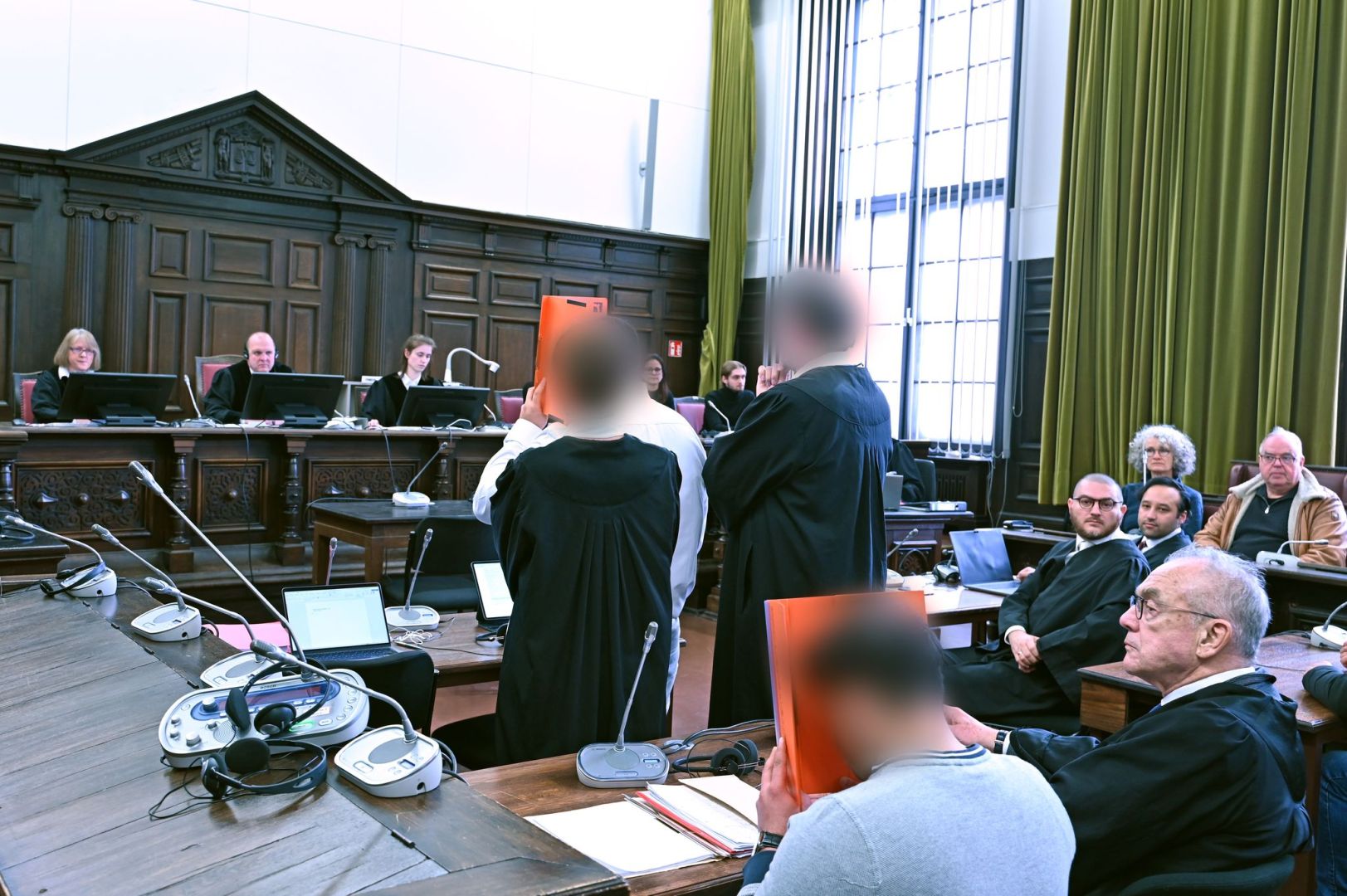 Beginn Prozess wegen Mordes bei illegalem Autorennen