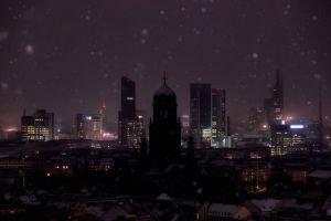 Berlin im Dunkeln: Wenn Sabotage das Netz trifft – Wie Sie Ihr Gebäude krisenfest machen