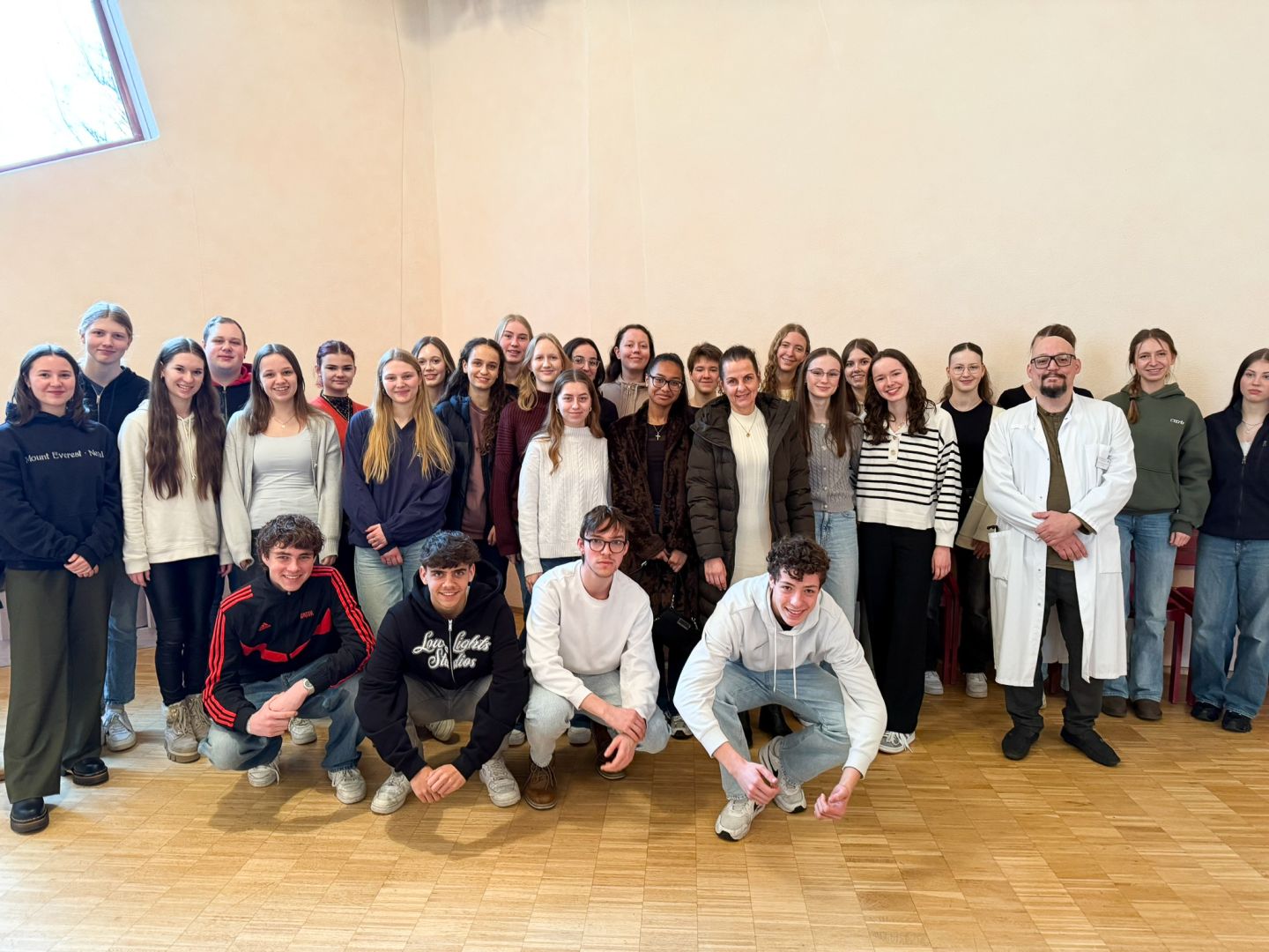 Berufsorientierung hautnah: Gymnasiasten zu Gast in der Klinik Öschelbronn